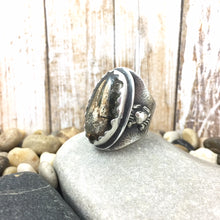 Load image into Gallery viewer, Mandana Studios sterling silver OCEAN DREAM RING, crab claw ring, resin jewelry

