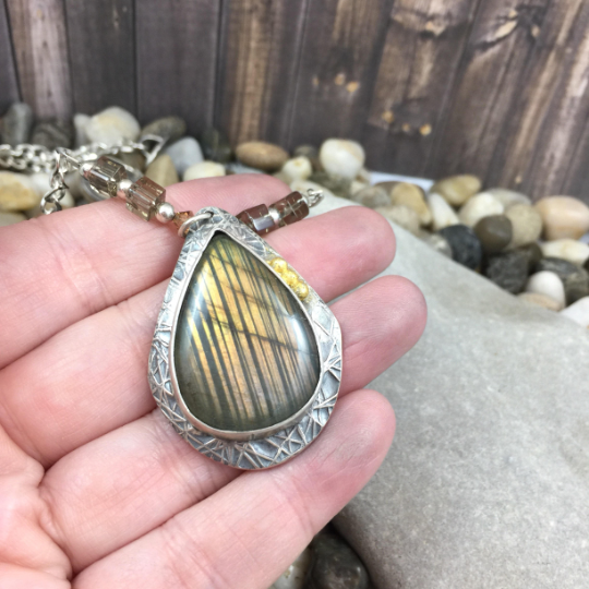 GOLDEN PEACH STRIPED LABRADORITE PENDANT